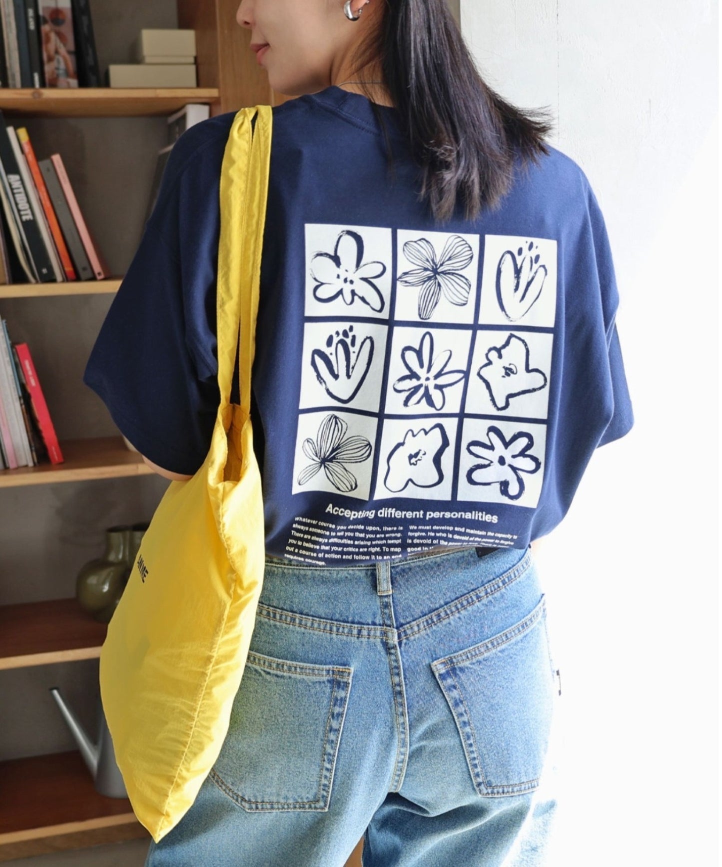 ANME SS25 Flower logo tee