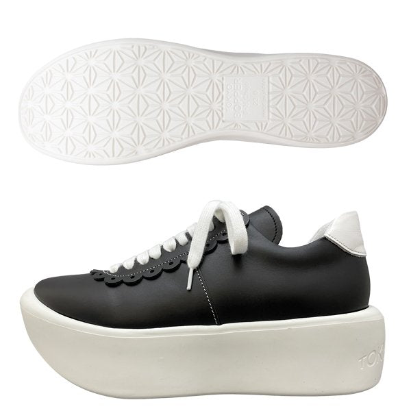 Tokyo Bopper #812 (White-Black)