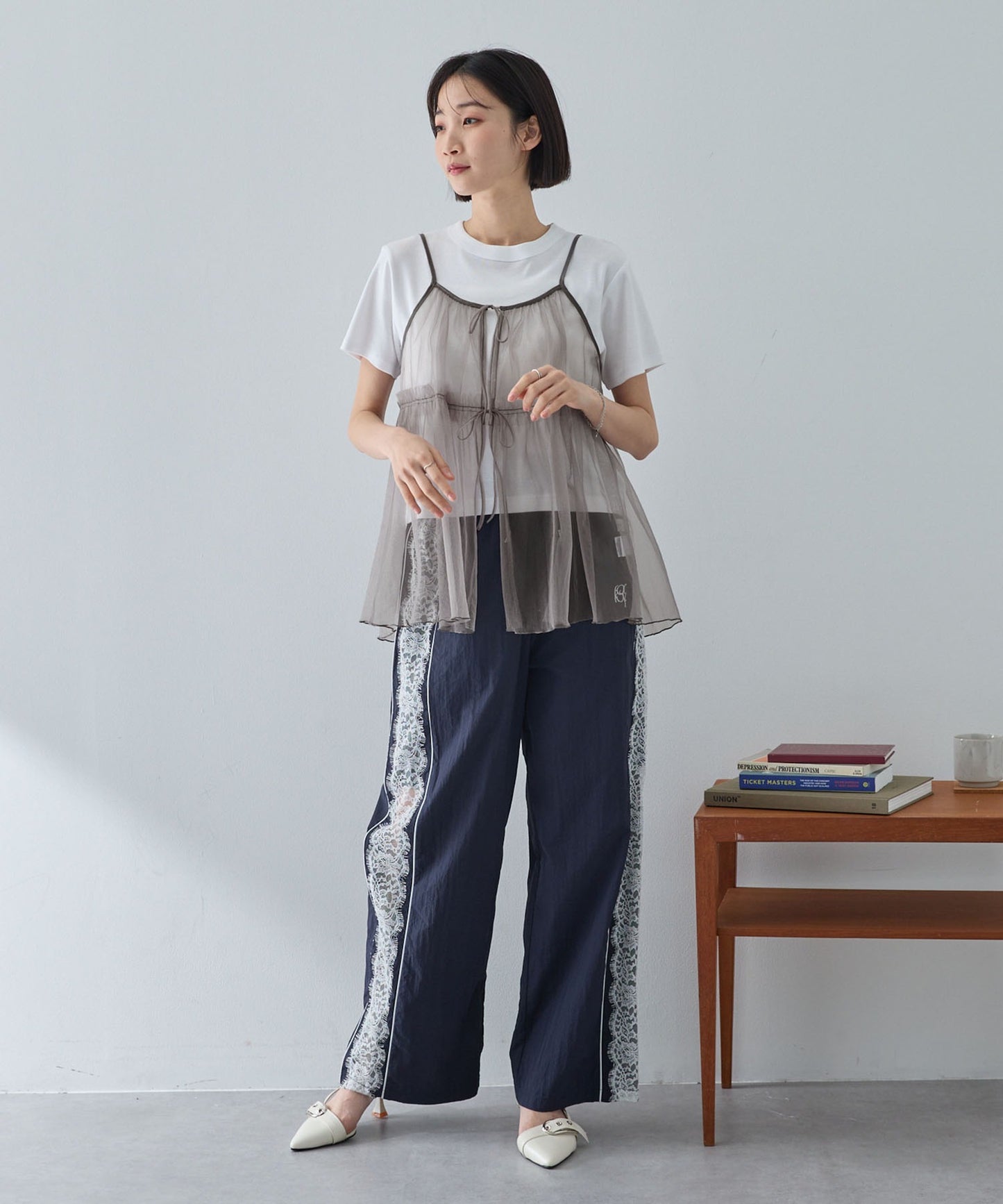 Two way sheer vest