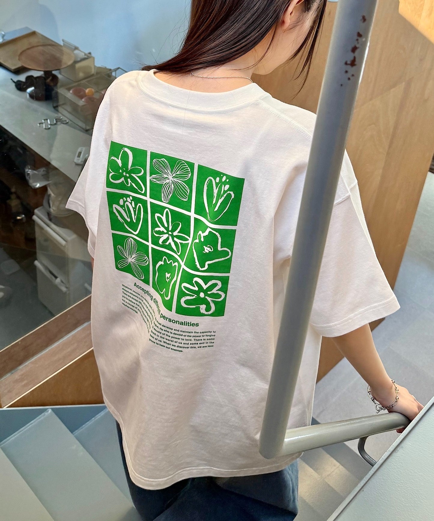 ANME SS25 Flower logo tee
