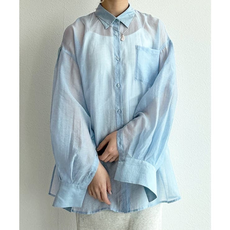 W closet 透透shirt