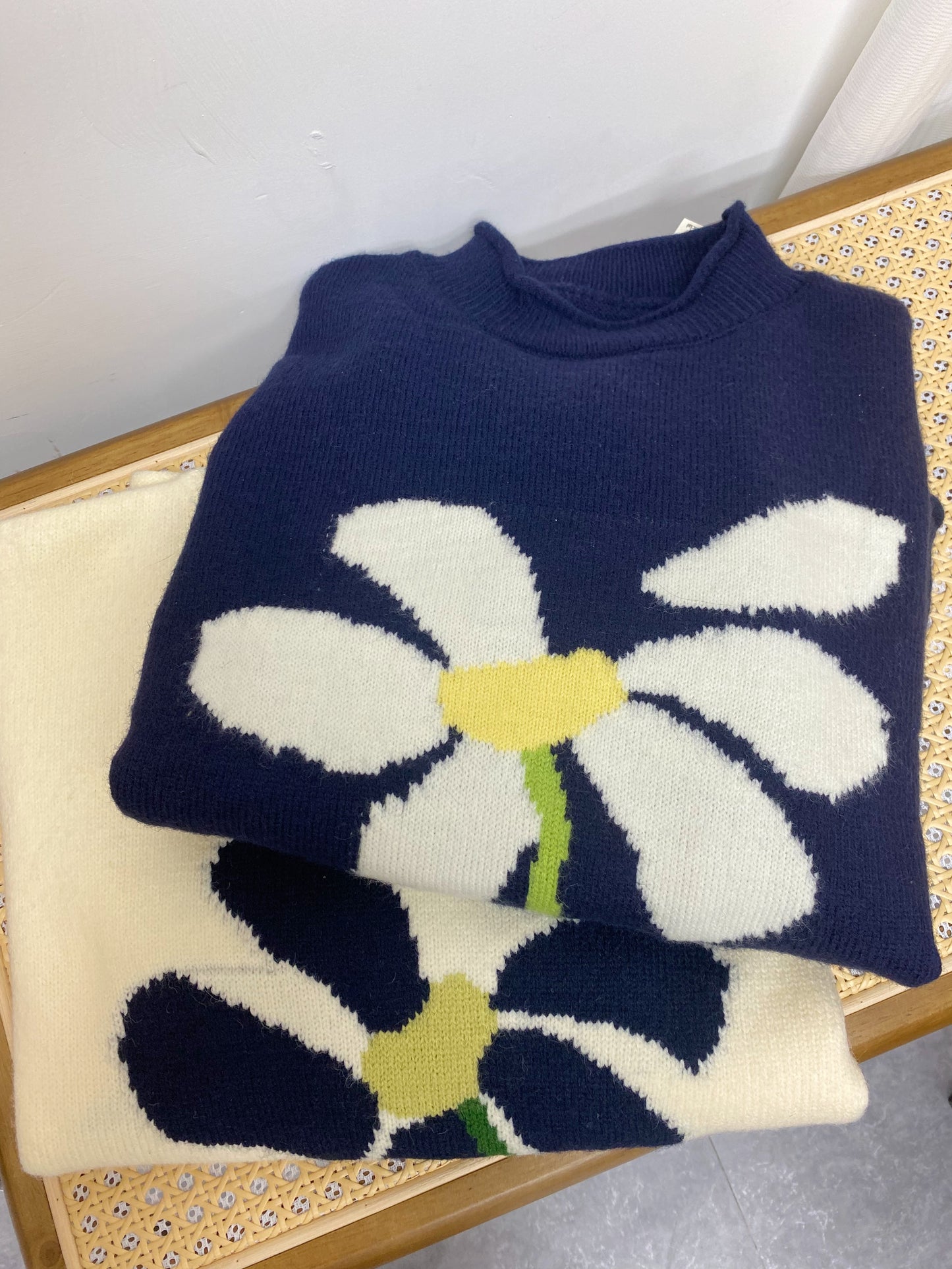 Flower knit