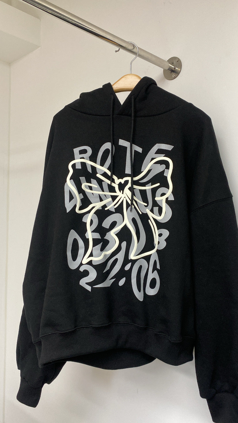 KR ribbon hoodie