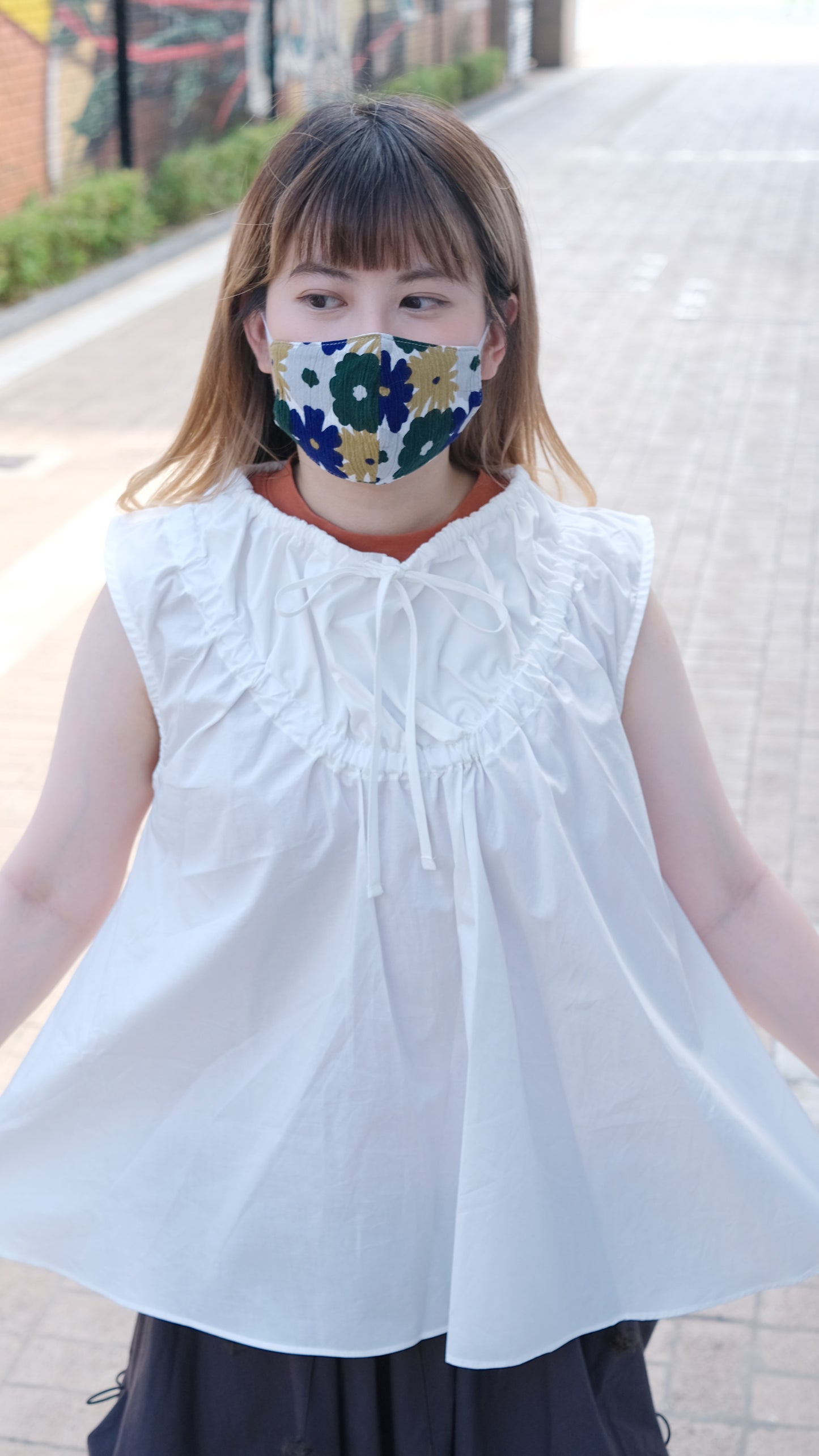 KR 可調節皺領ribbon blouse