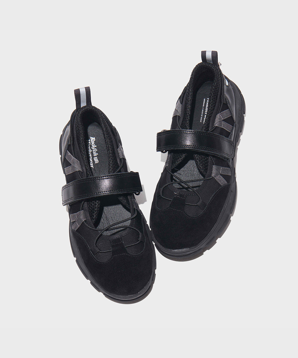 Lace-up Velcro sneakers